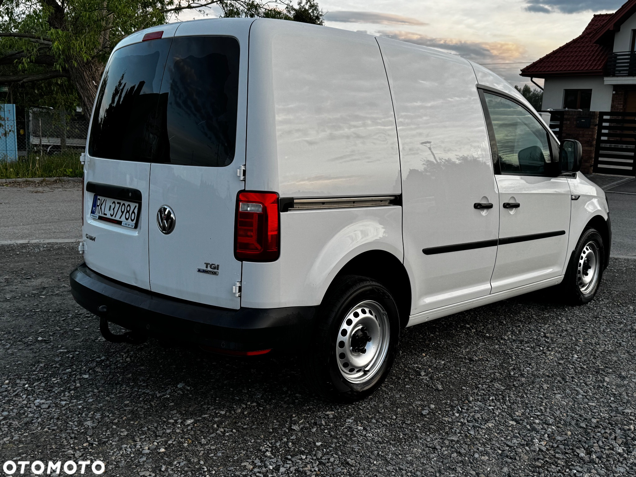 Volkswagen CADDY IV 1.4 benzyna 110KM LPG 6 biegów - 6
