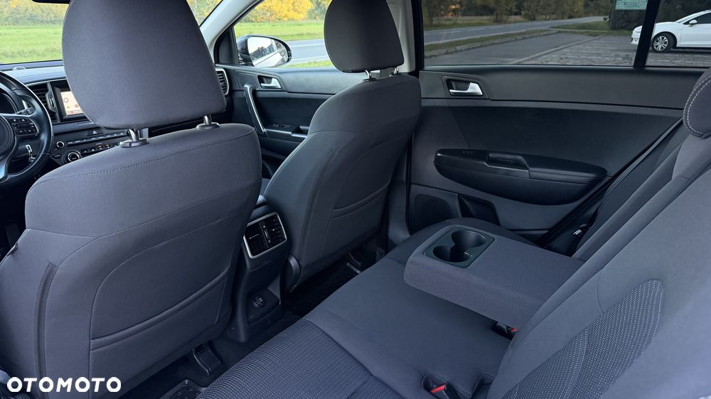 Kia Sportage 1.6 GDI L 2WD - 37