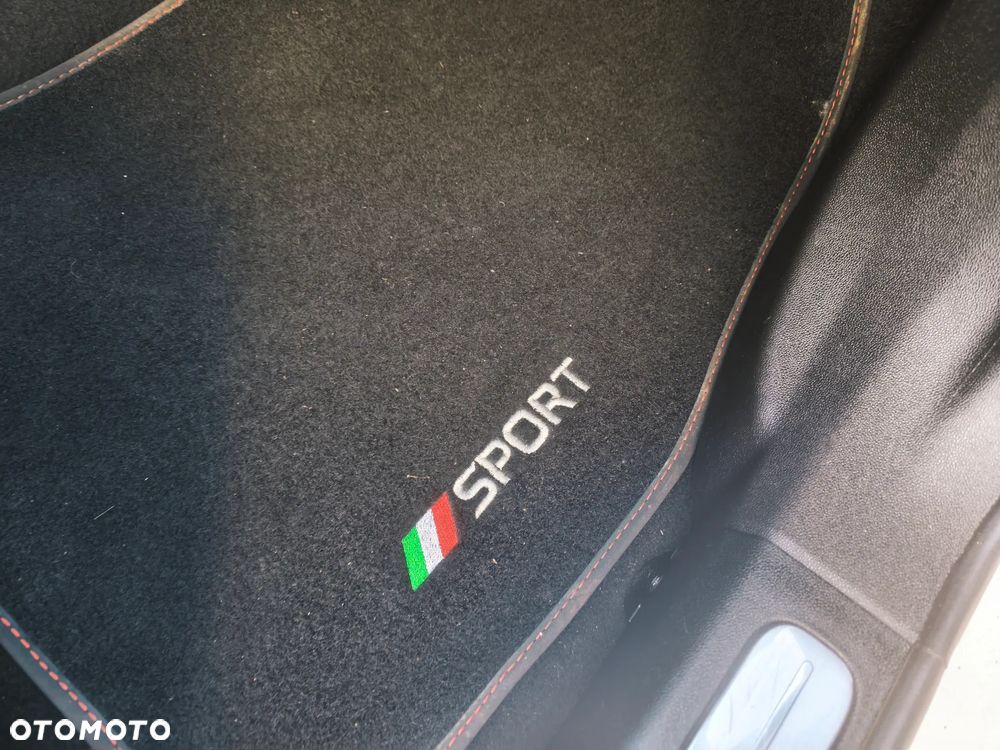 Fiat Punto Evo 1.4 8V Racing - 18