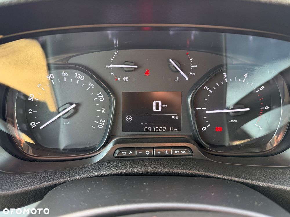 Fiat SCUDO L2 ŚREDNI/Manual/Klima/Navi/Kamera/Skórzana kierownica/bogata wersja/Niemcy - 20