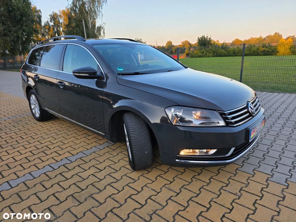 Volkswagen Passat 1.6 TDI Comfortline - 2