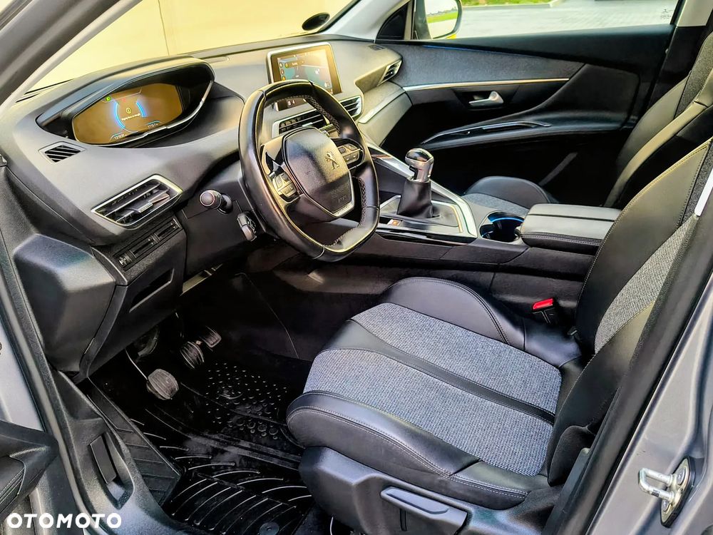 Peugeot 3008 - 15