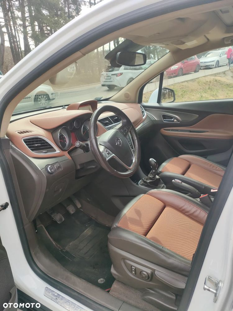 Opel Mokka 1.4 T Cosmo S&S 4x4 - 11