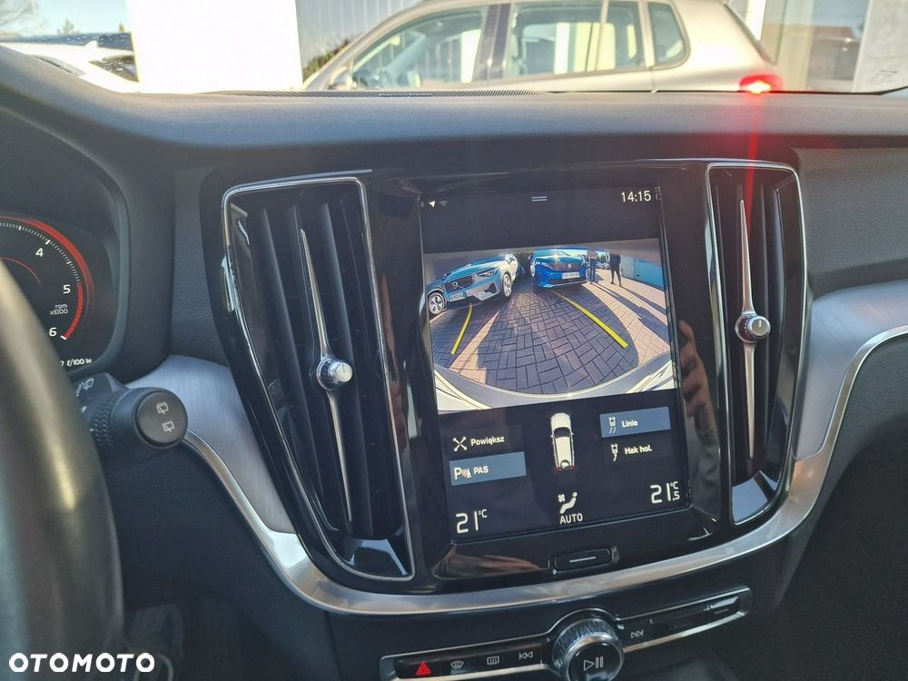 Volvo V60 D3 Geartronic Momentum Pro - 18