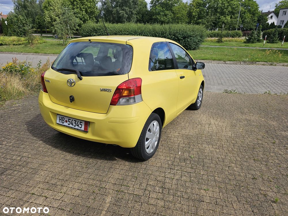 Toyota Yaris 1.33 Sol - 18