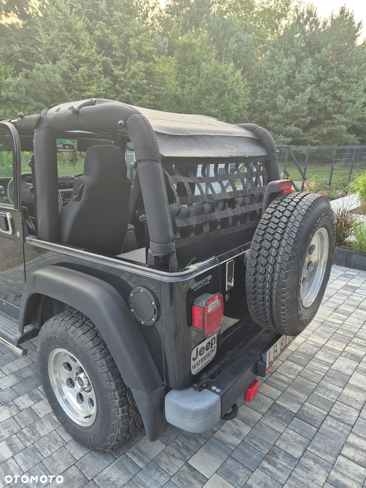 Jeep Wrangler 4.0 Sport - 13