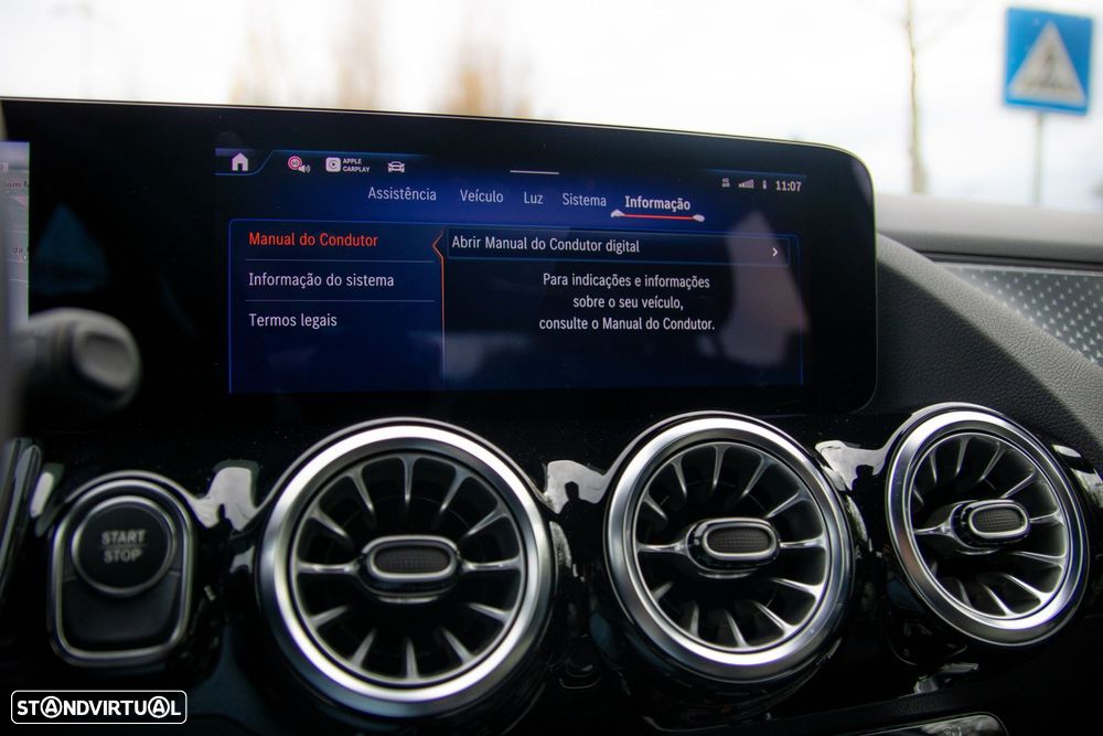 Mercedes-Benz EQA 300 4Matic Progressive - 24