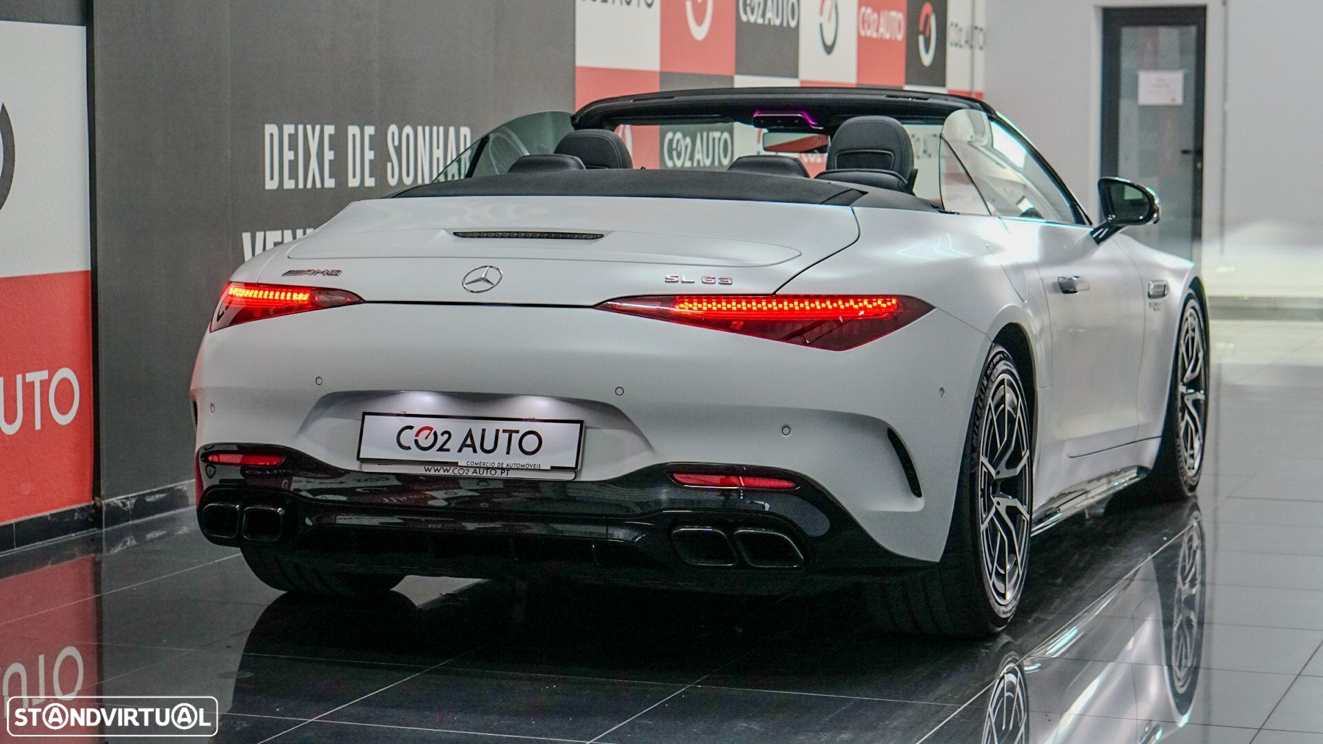 Mercedes-Benz SL 63 AMG - 15