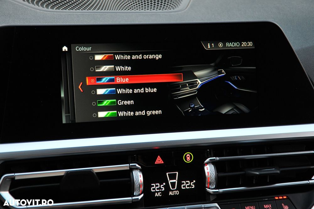 BMW Seria 3 320d Aut. Sport Line - 25