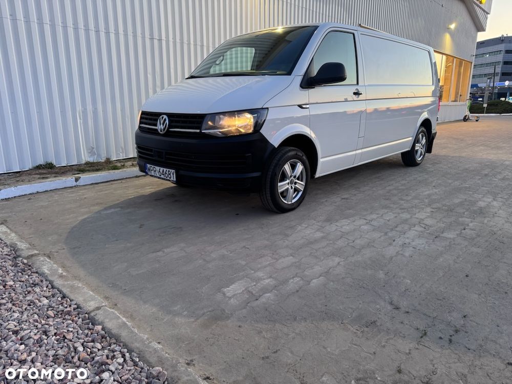 Volkswagen Transporter - 22