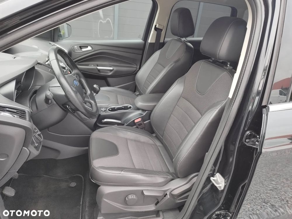 Ford Kuga 2.0 TDCi 4WD Titanium - 22