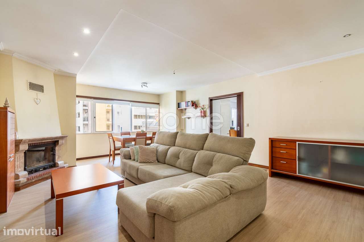 Apartamento T3 em Ferreiros, Braga - Grande imagem: 4/45