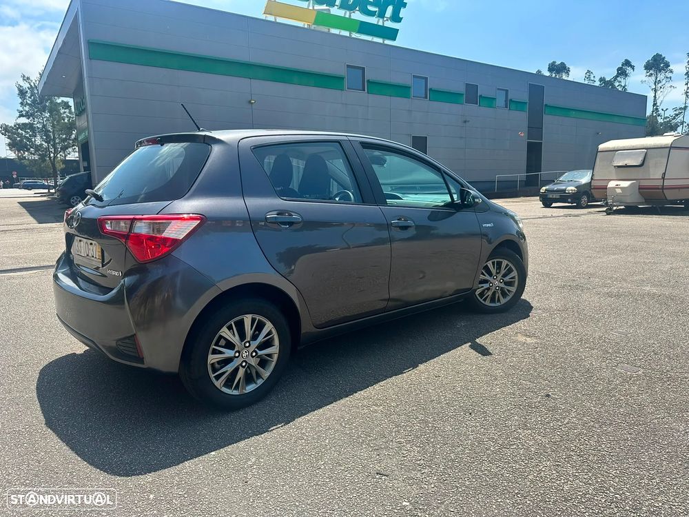 Toyota Yaris 1.5 HSD Comfort+P.Style - 6
