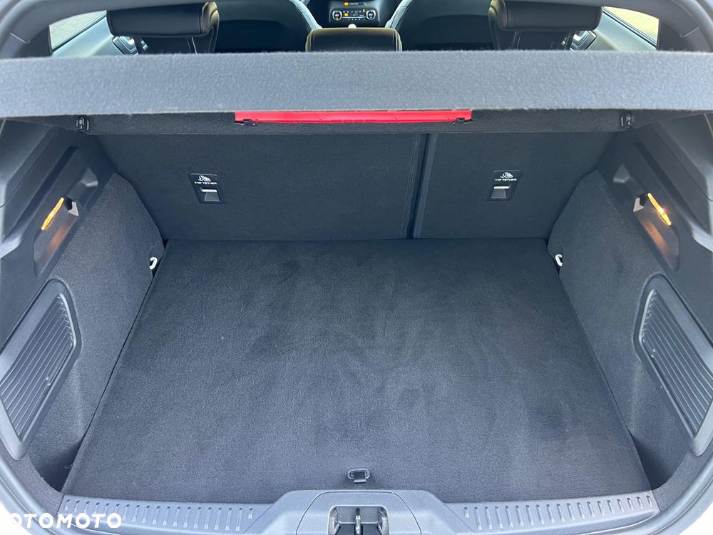 Ford Focus 1.0 EcoBoost Start-Stopp-System ST-LINE STYLE - 28