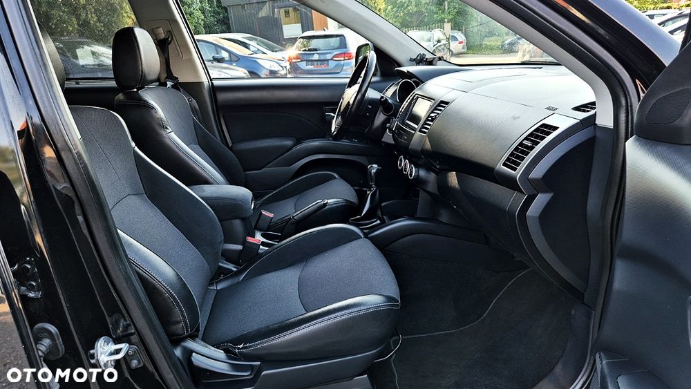 Peugeot 4007 - 37