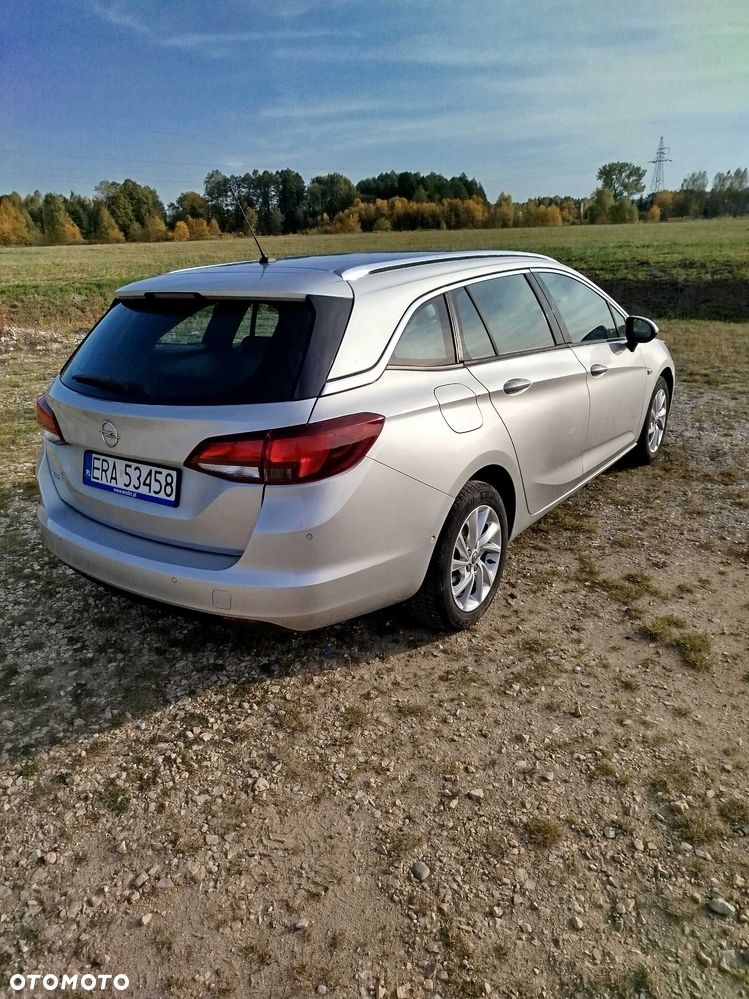 Opel Astra - 4
