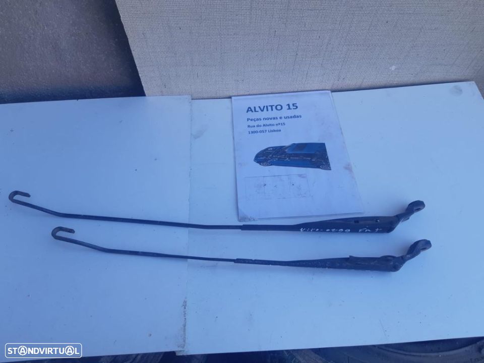 braços das escovas Mercedes vito 110 cdi  ano 2000 - 1