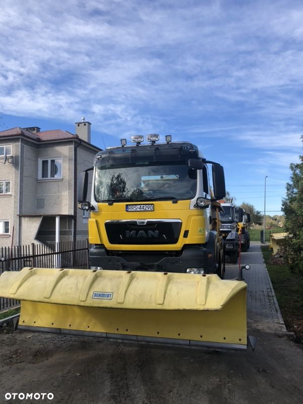 MAN TGS 26.320 6x6BB piaskarka solarka - 4