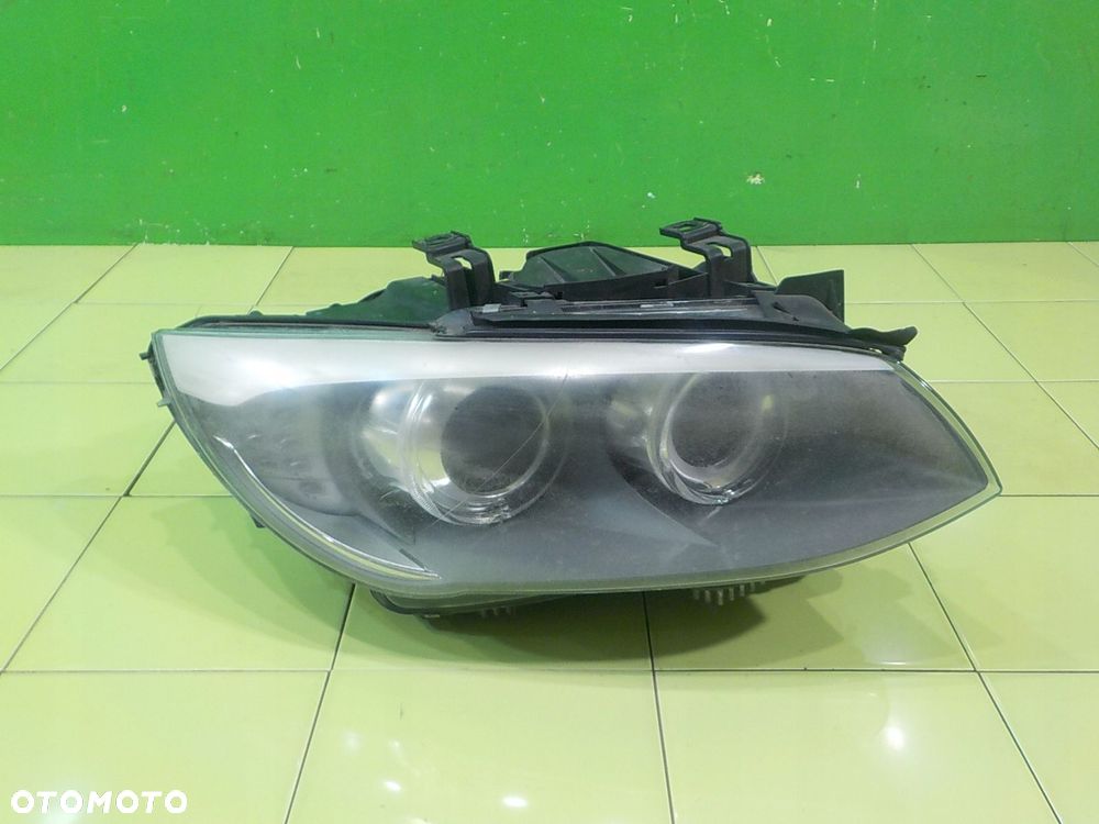 BMW E92 LIFT 2.0D AUT 10r 2D XENON lampa prawa przod - 1