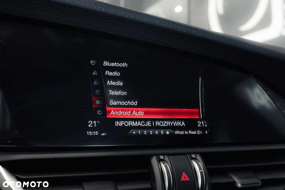 Alfa Romeo Giulia 2.0 Turbo - 20