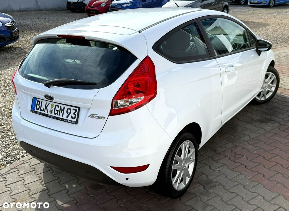 Ford Fiesta 1.25 Ambiente EU5 - 4