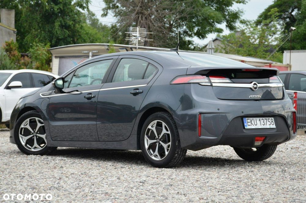 Opel Ampera - 13