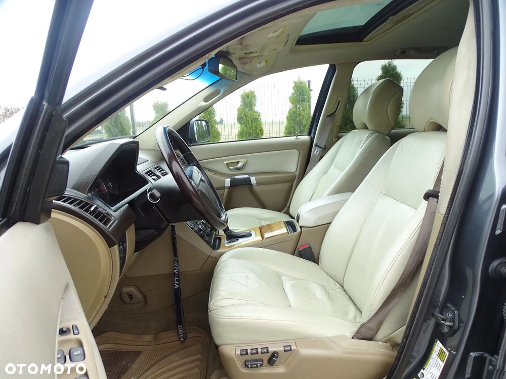 Volvo XC 90 3.2 AWD Sport - 2