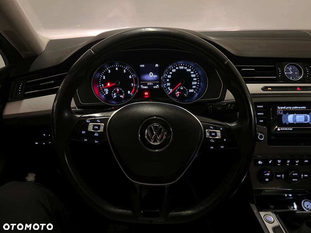 Volkswagen Passat 1.4 TSI BMT ACT Comfortline - 24