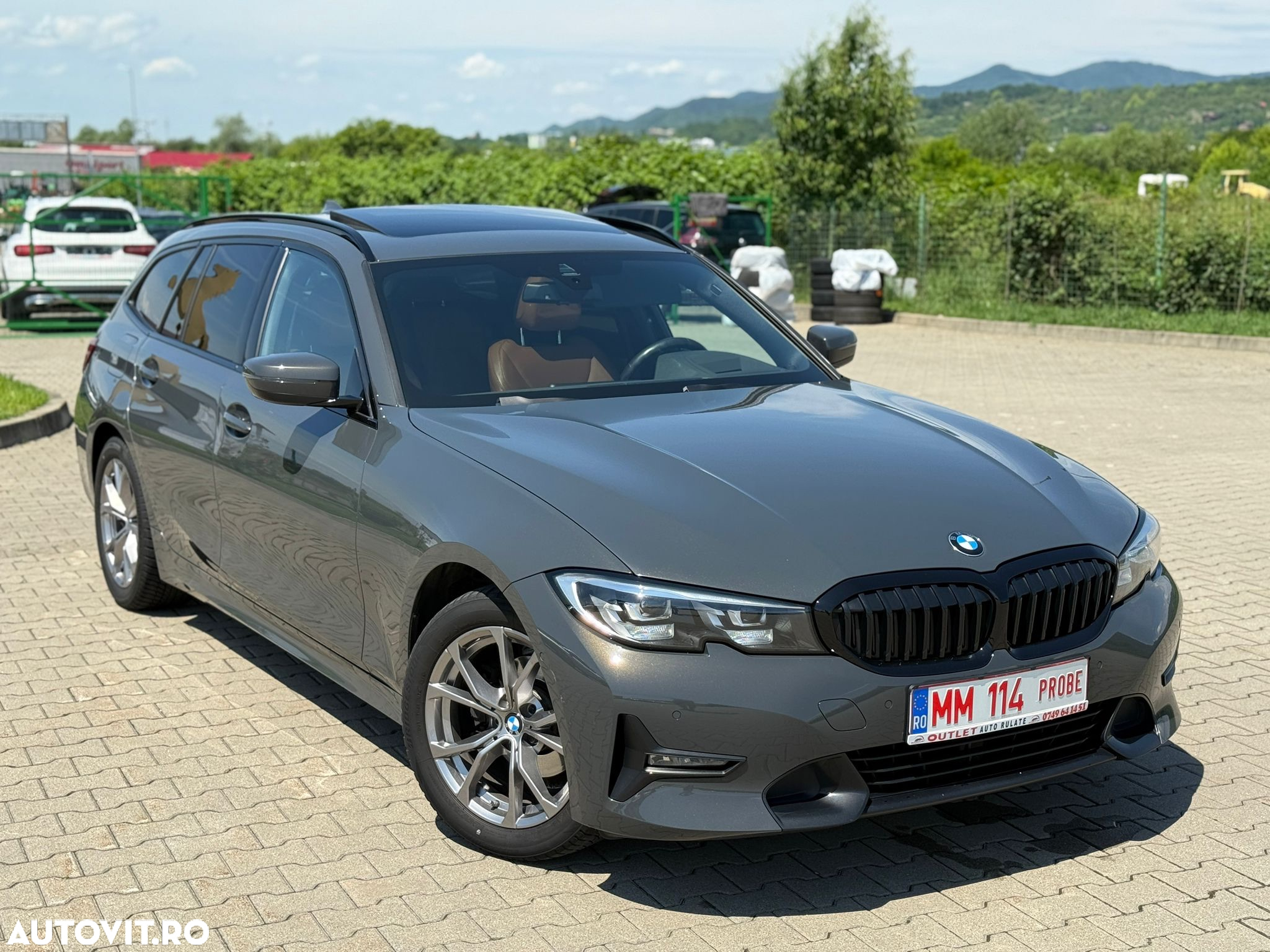 BMW Seria 3 318d Touring Aut. M Sport - 27
