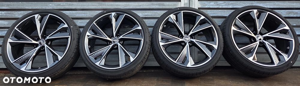 OE Audi RS6 RS7 C8 4K Koła felgi 22" z oponami Pirelli 285/30 R22 kute jak nowe - 1