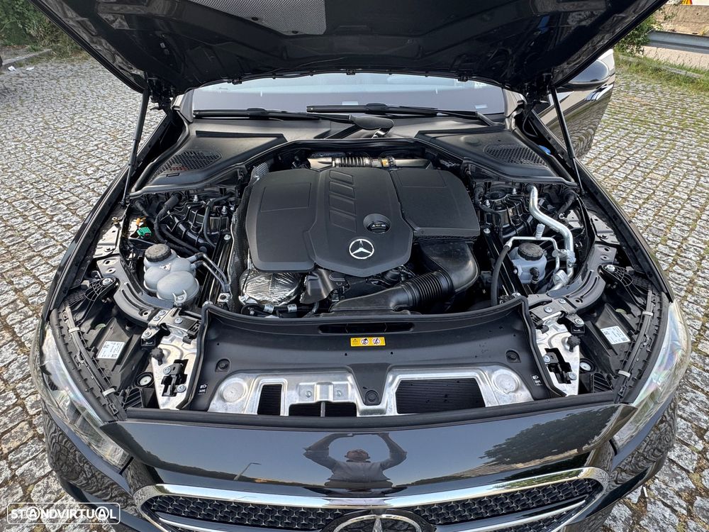 Mercedes-Benz E 300 9G-TRONIC AMG Line - 23