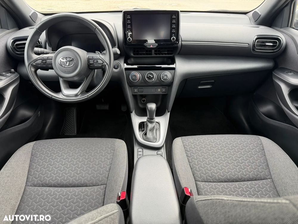 Toyota Yaris Cross 1.5 l CVT Active - 9