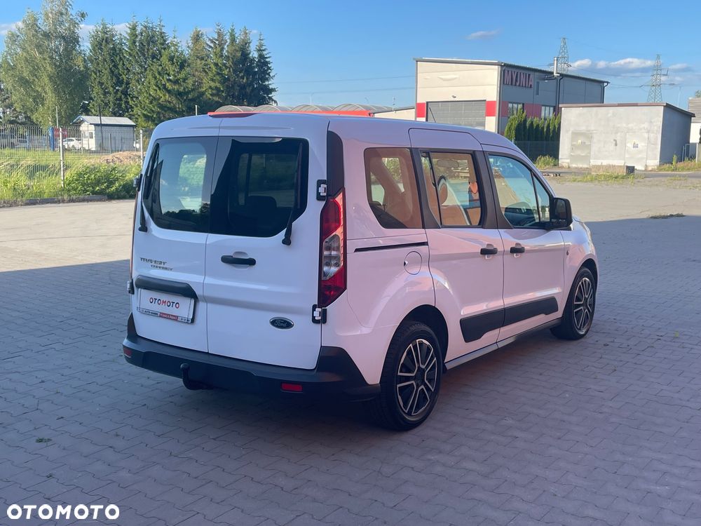 Ford Transit Connect - 31