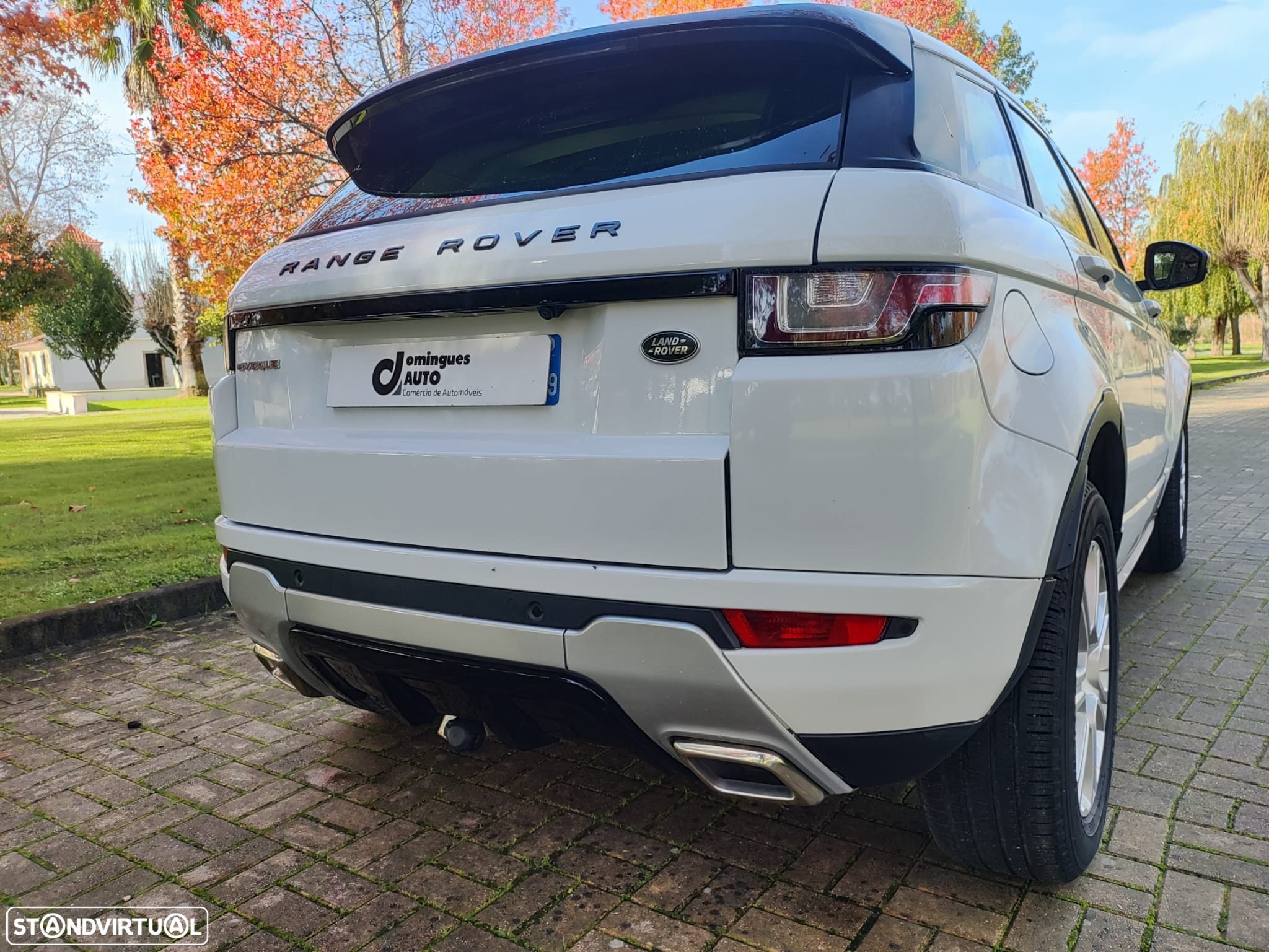 Land Rover Range Rover Evoque 2.0 TD4 SE Dynamic Auto - 12