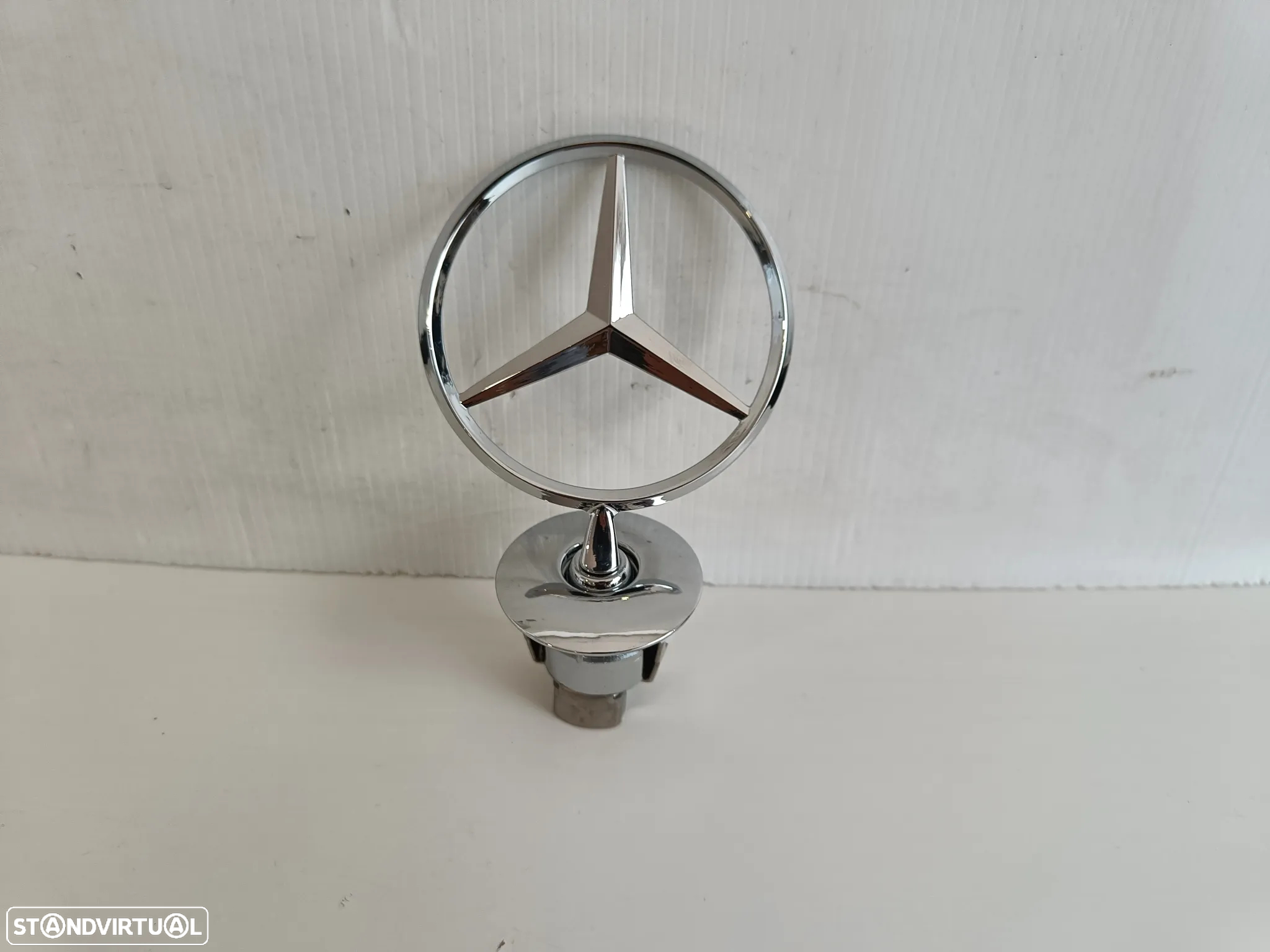 Emblema estrela  capot Mercedes (novo) - 2