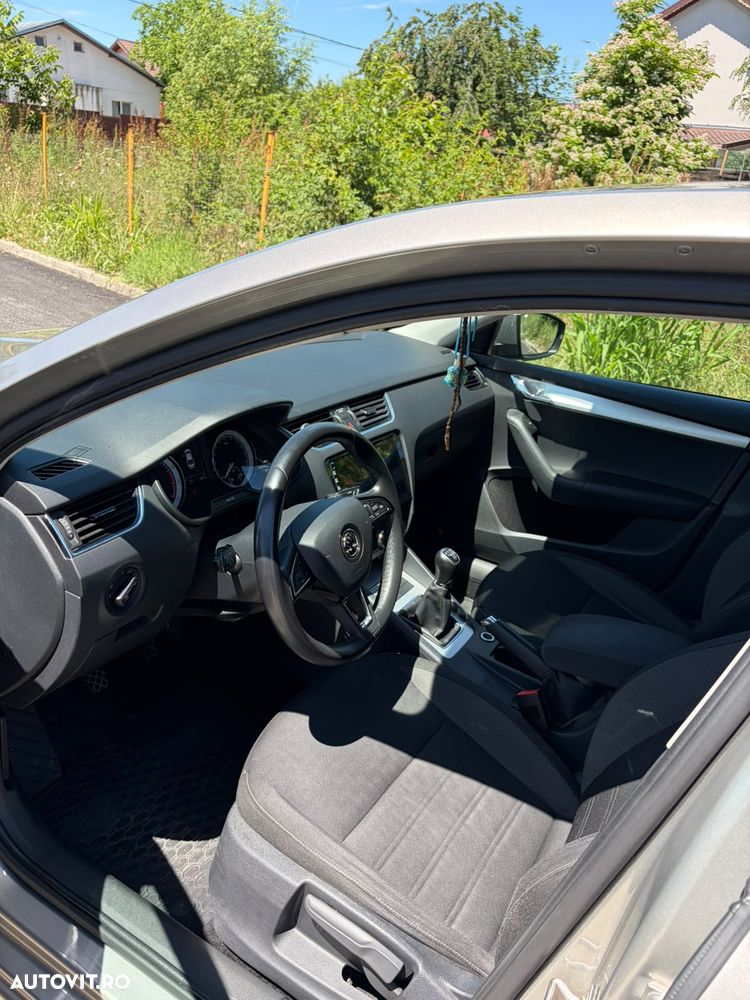 Skoda Octavia - 10