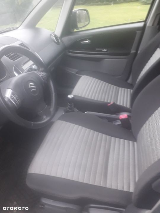 Suzuki SX4 2.0 DDiS Comfort 4WD - 5
