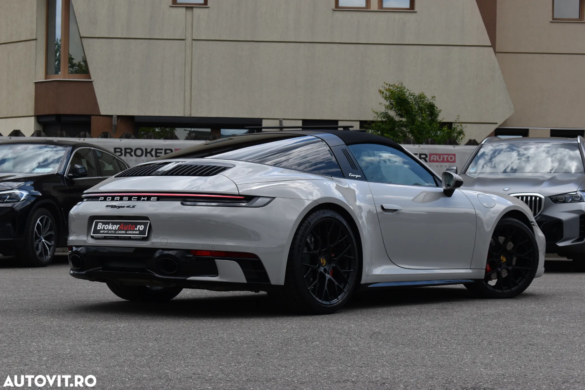 Porsche 992 - 6