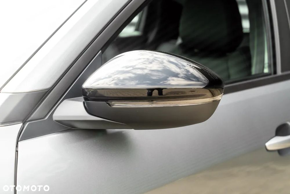 Jeep Avenger 1.2 T3 mHEV Altitude FWD eDCT6 - 4