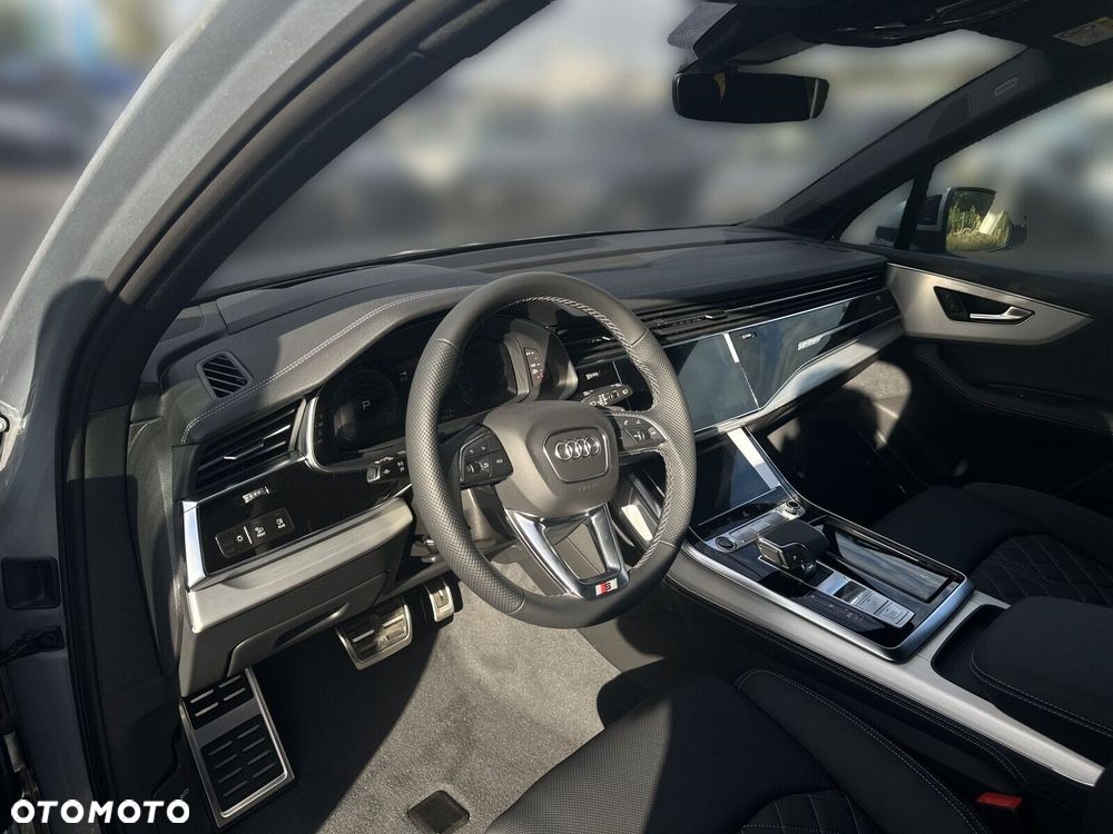Audi Q7 - 10