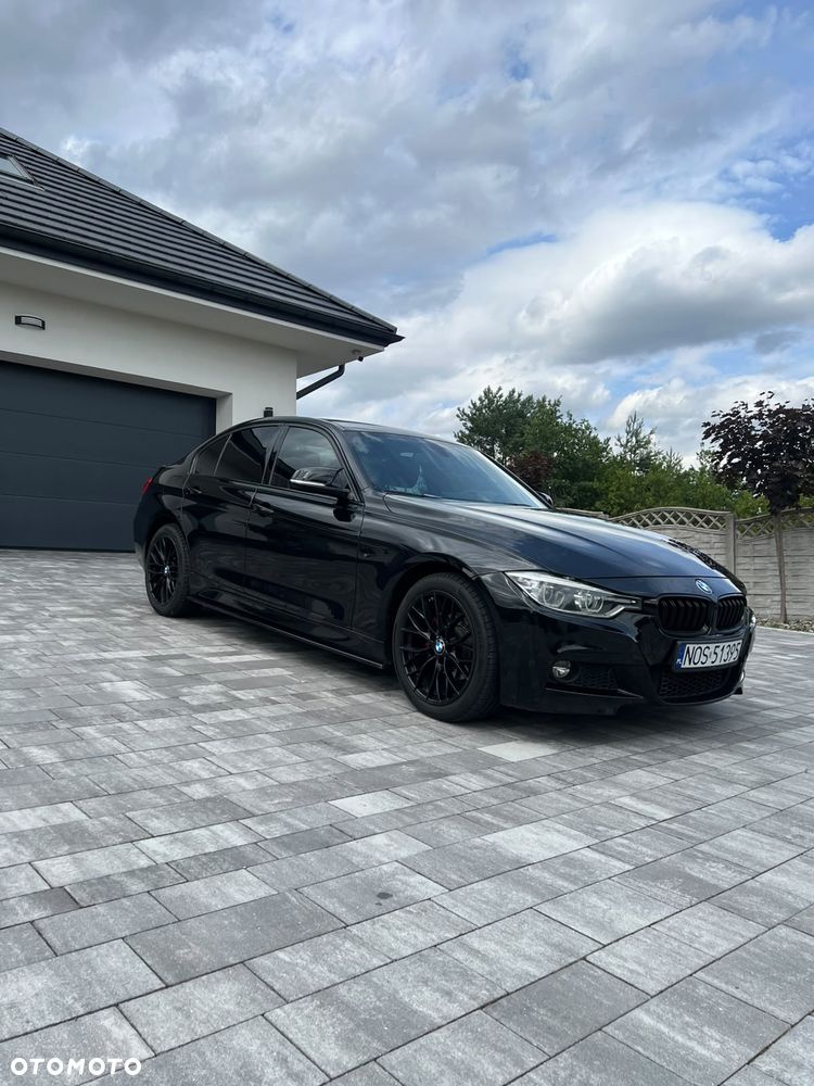 BMW Seria 3 320i xDrive M Sport - 2