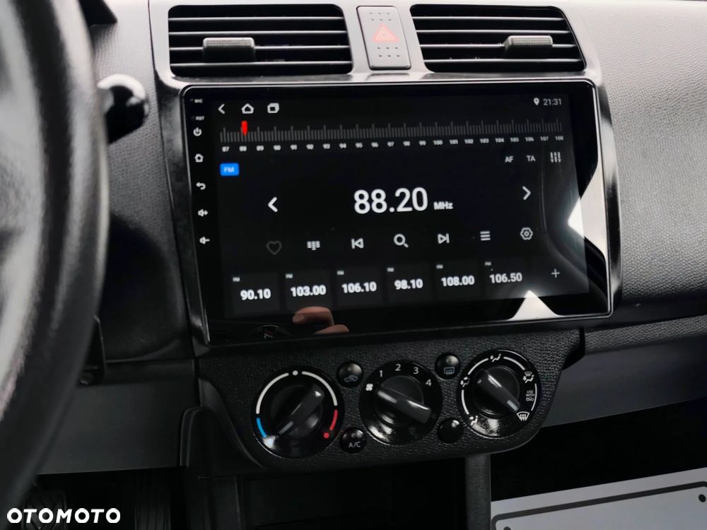 Suzuki Swift - 21