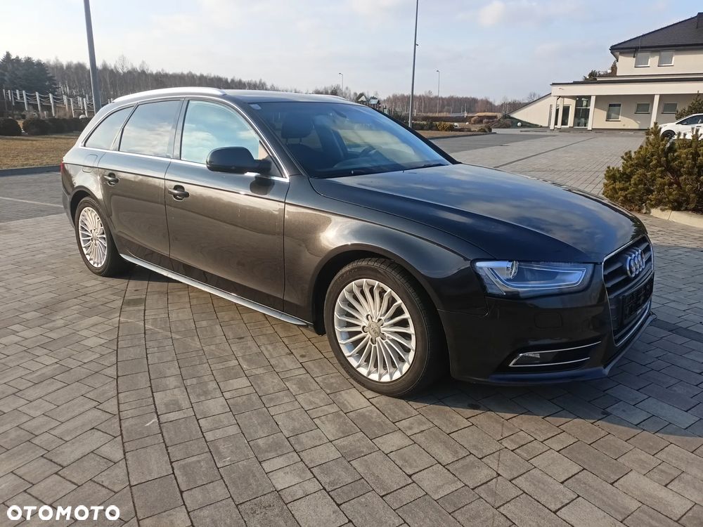 Audi A4 Avant 2.0 TDI - 1