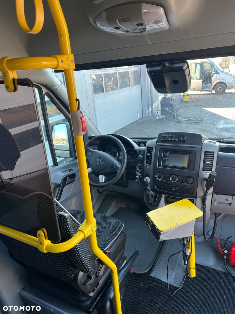 Mercedes-Benz City 519 - 8