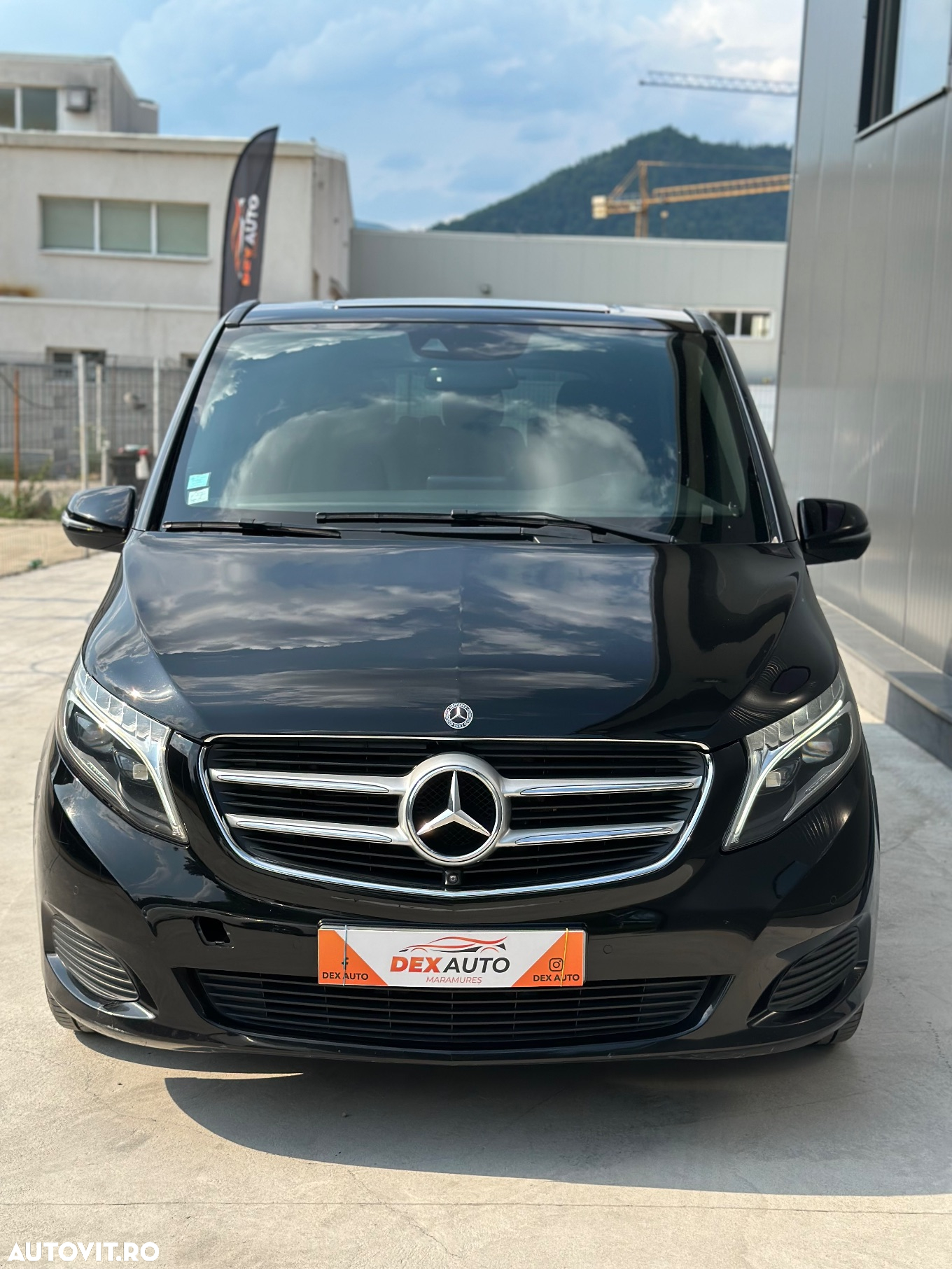 Mercedes-Benz V 220 (BlueTEC) d lang 7G-TRONIC Avantgarde Edition - 22