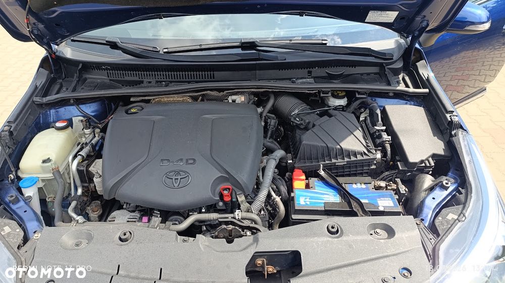 Toyota Avensis - 9