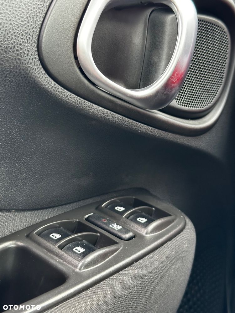 Fiat 500L Living 1.4 T-Jet 16V Pop-Star - 24