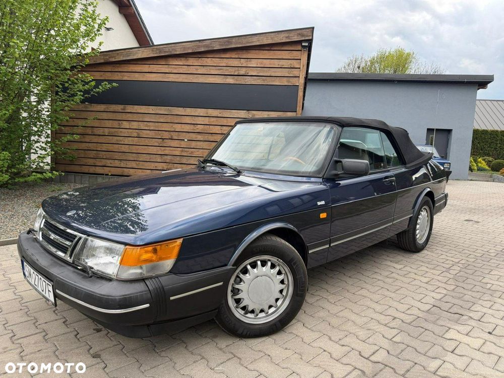 Saab 900 - 2