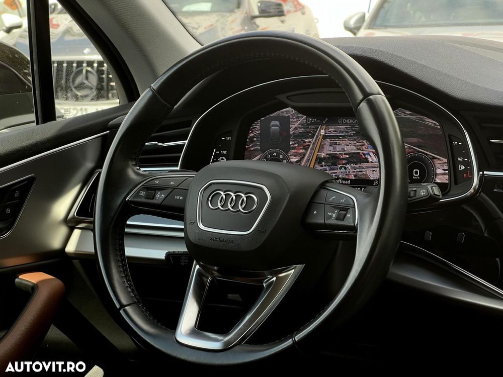 Audi Q7 - 10