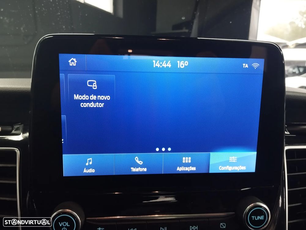 Ford Tourneo Custom 1.0 EcoBoost Titanium PHEV - 30